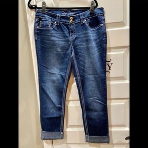 Ariya Juniors Cropped Capri Jeans Size 13